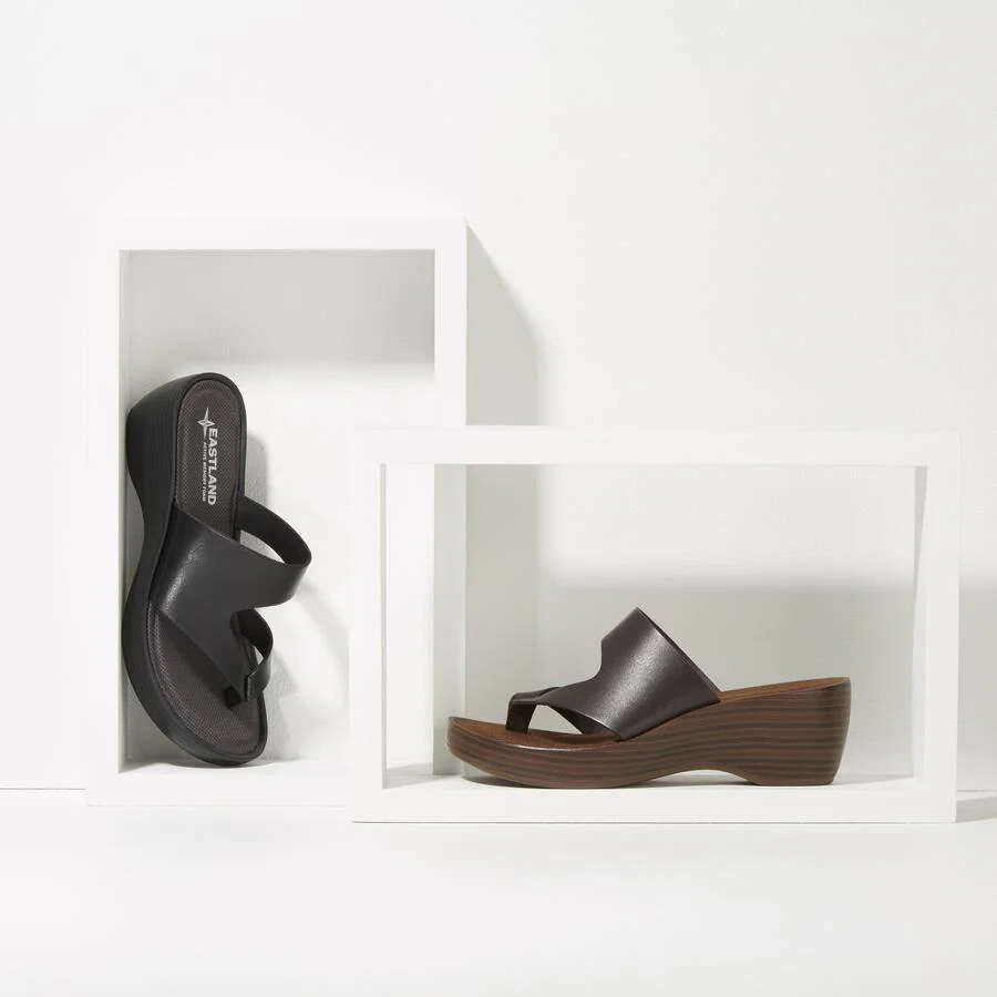 Women's Laurel Wedge Thong Sandal - Image 6